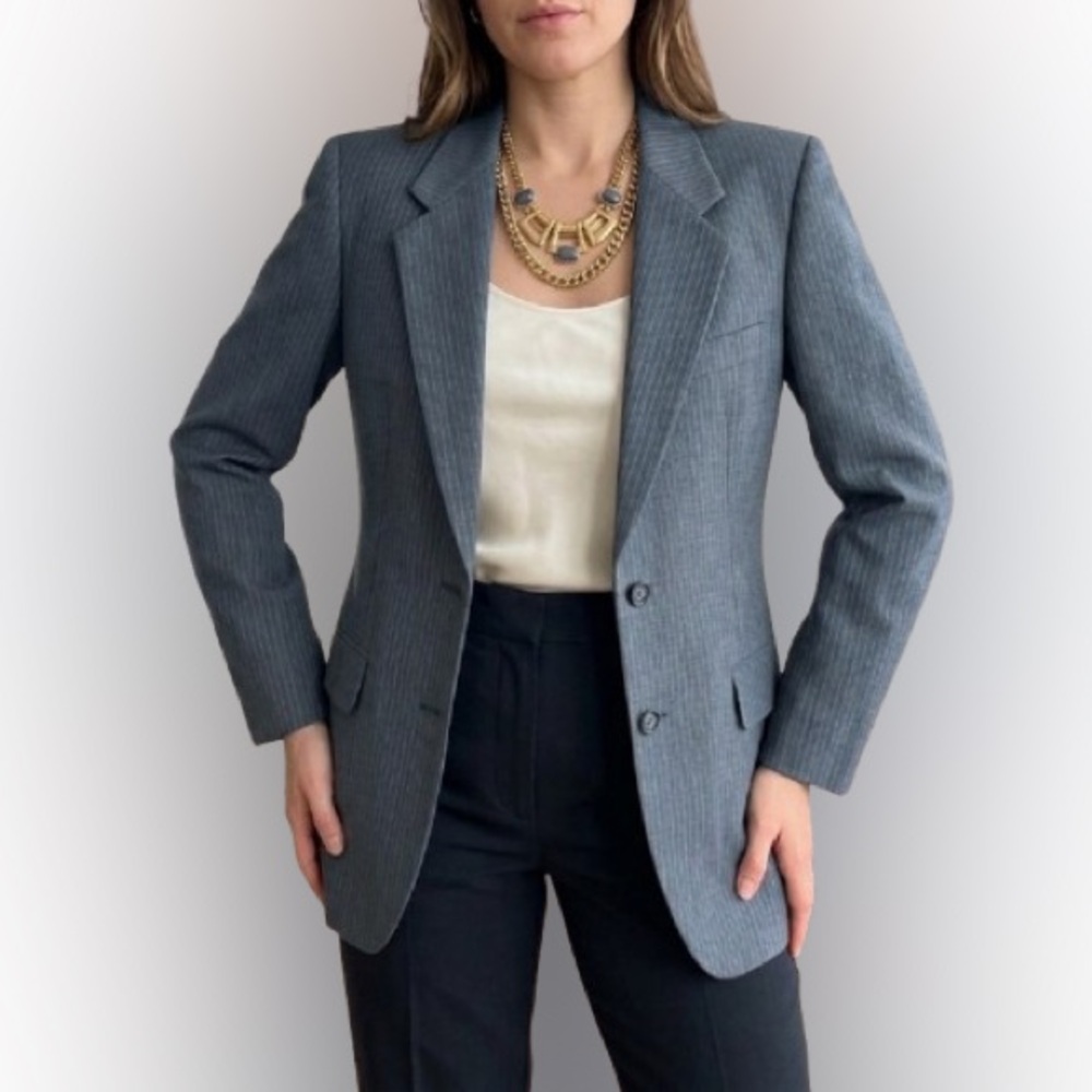 YSL Yves Saint Laurent men’s blazer sz 8? 36?